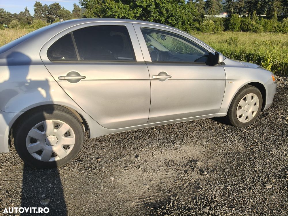 Mitsubishi Lancer 1.5 Inform A01 - 9