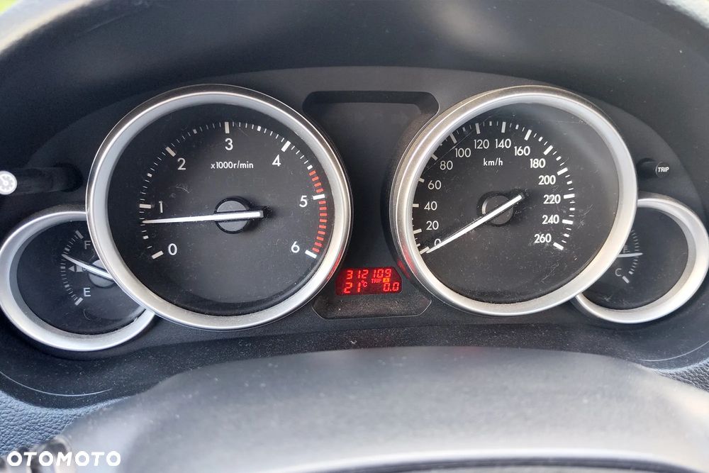 Mazda 6 - 8