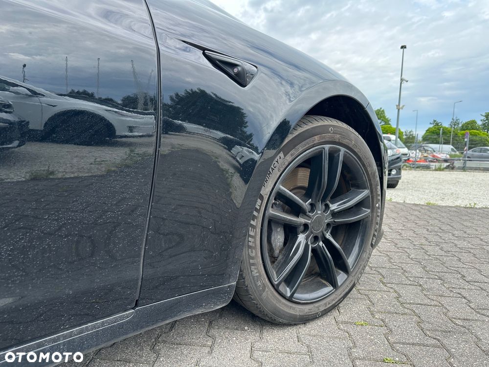 Tesla Model S Long Range AWD - 10