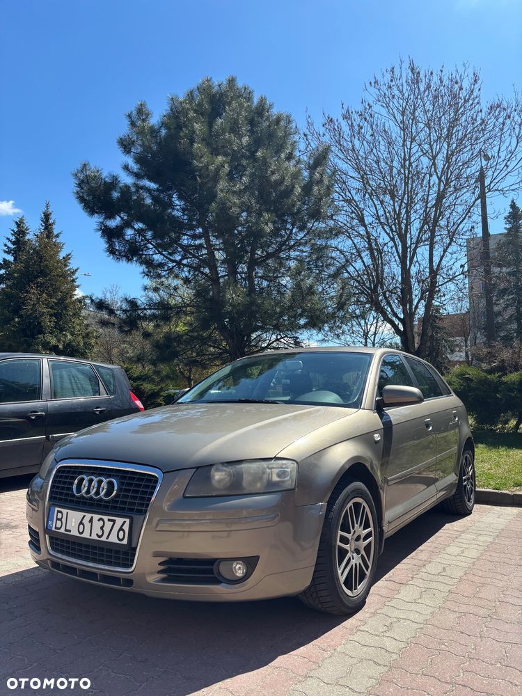 Audi A3 Sportback 1.6 Ambiente - 1