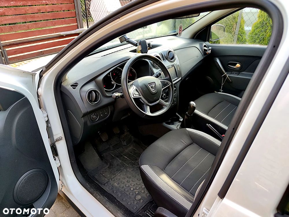 Dacia Sandero Stepway 0.9 TCe Laureate S&S - 9