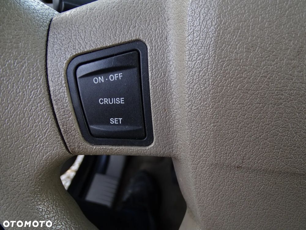 Jeep Grand Cherokee - 18