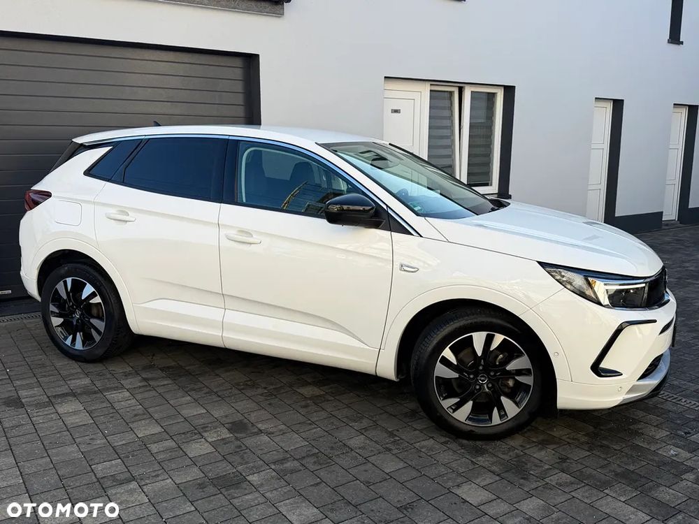 Opel Grandland 1.5 CDTI Ultimate S&S - 18