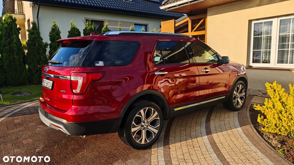 Ford Explorer - 12