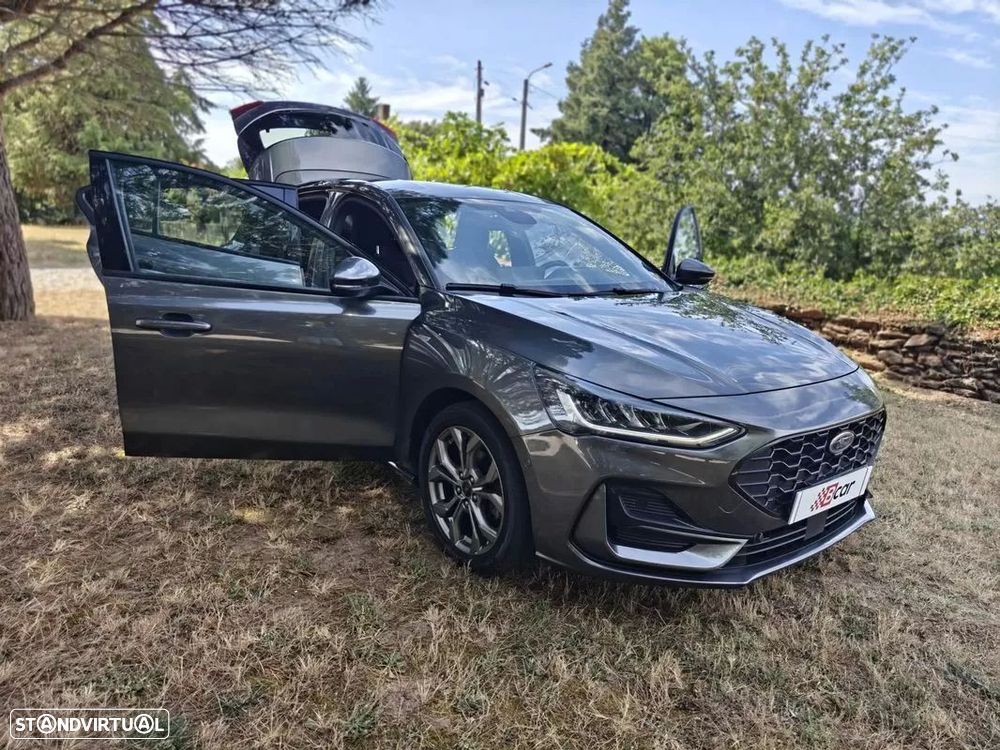 Ford Focus 1.0 EcoBoost MHEV ST-Line - 19