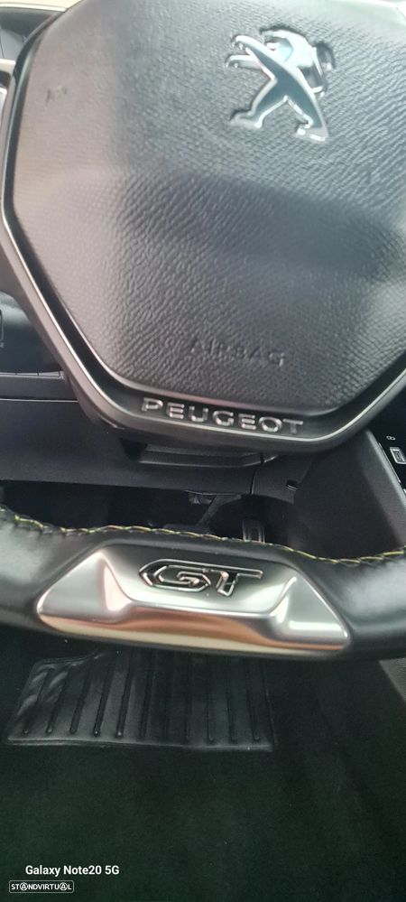 Peugeot 208 1.2 PureTech Allure Pack EAT8 - 37