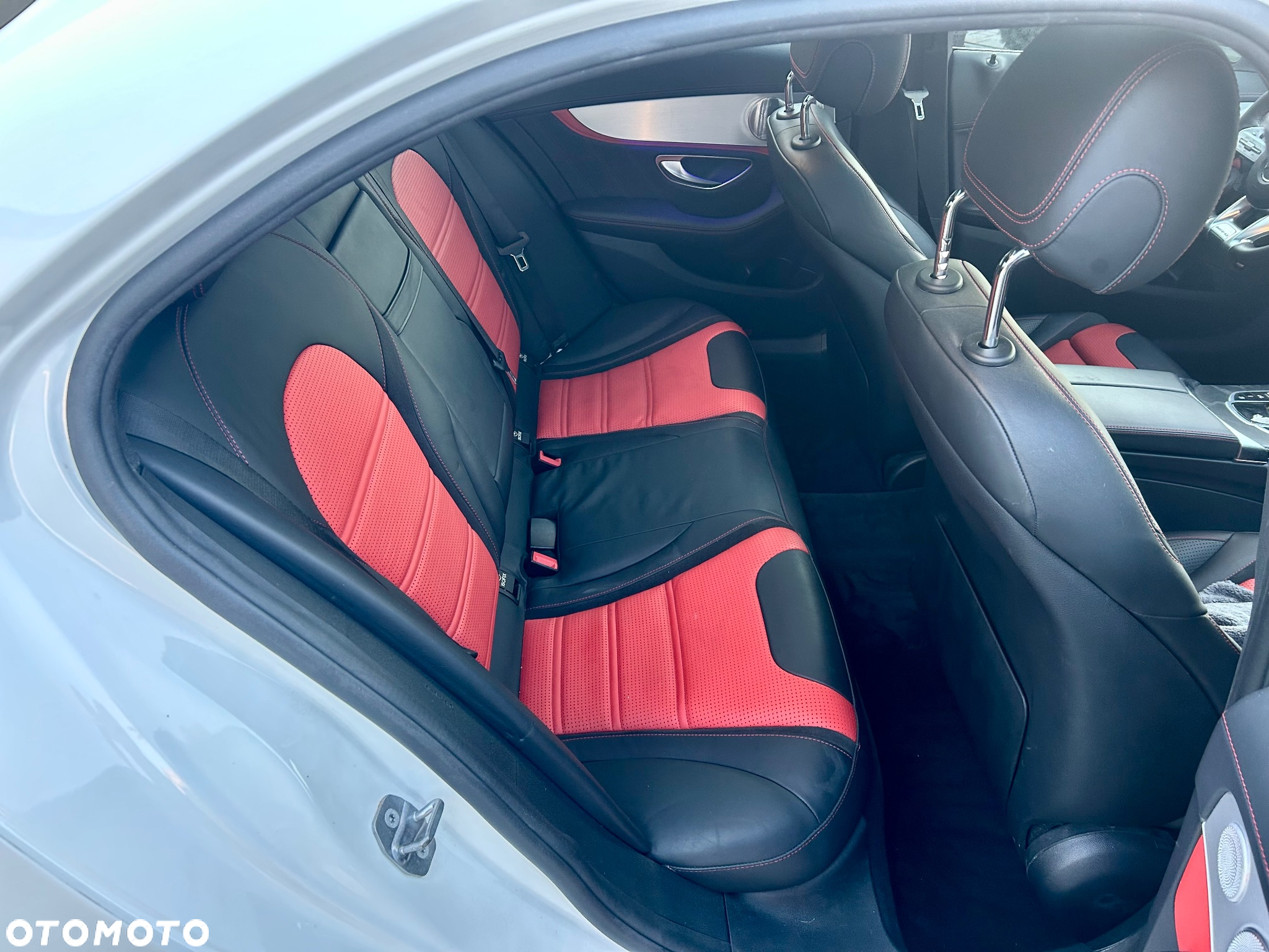 Mercedes-Benz Klasa C 63 S AMG 9G - 15