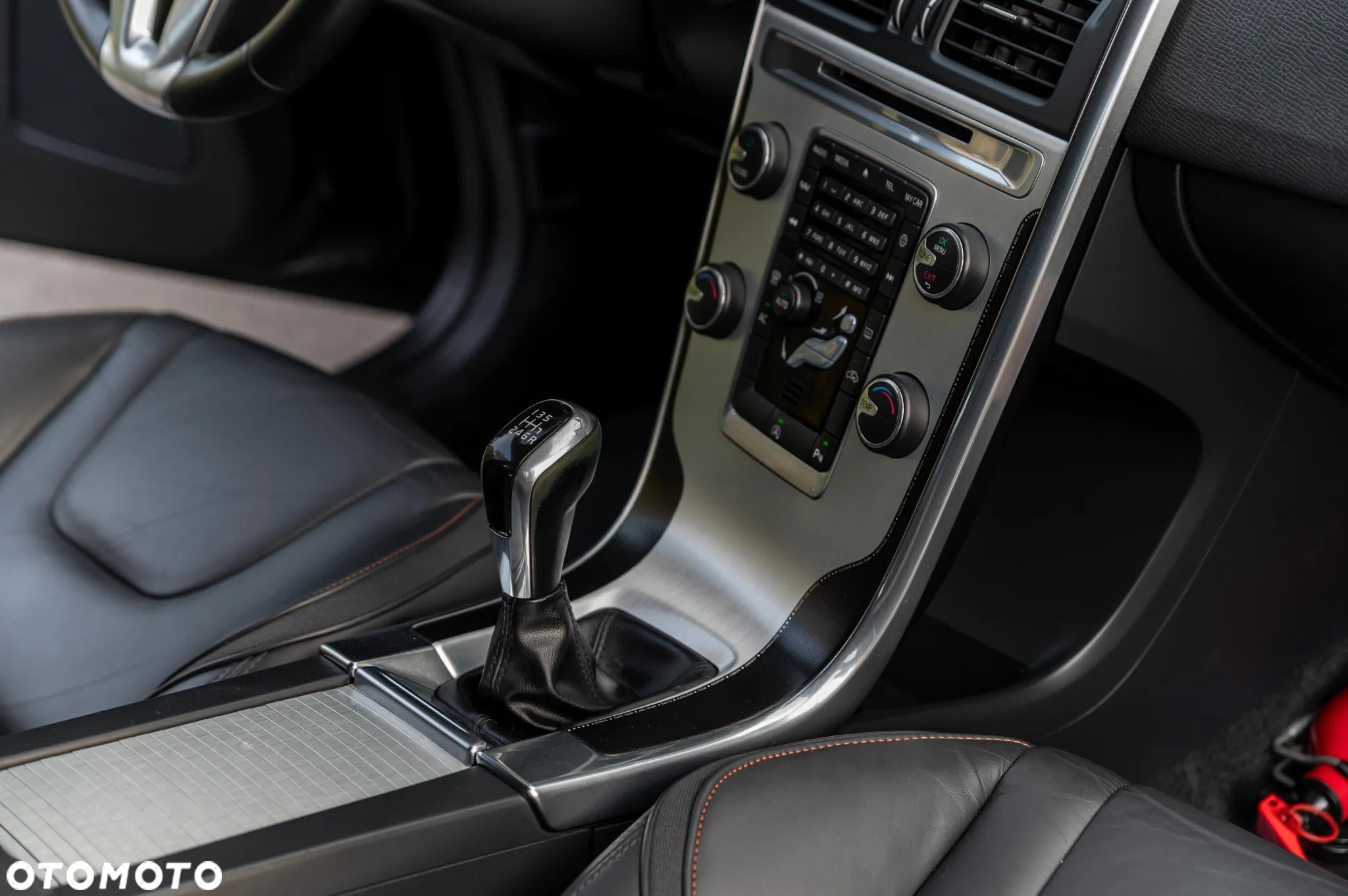 Volvo XC 60 - 26