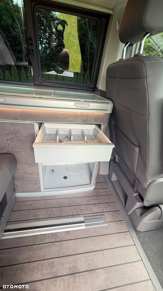 Volkswagen California - 19