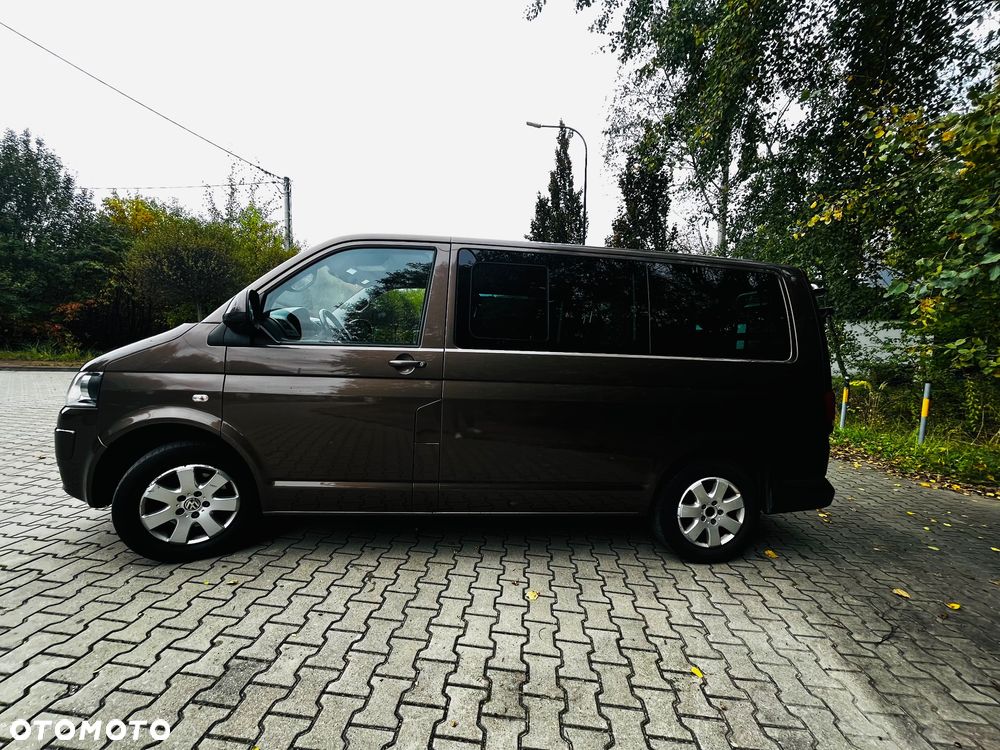 Volkswagen Multivan - 4