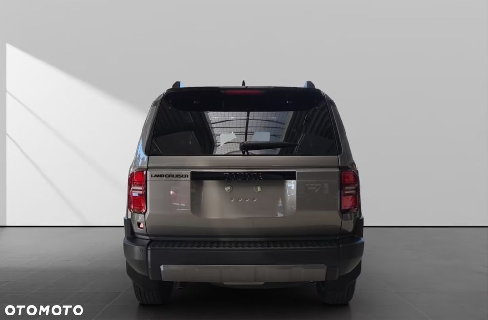 Toyota Land Cruiser LC 2.8 D-4D mHEV Invincible - 4