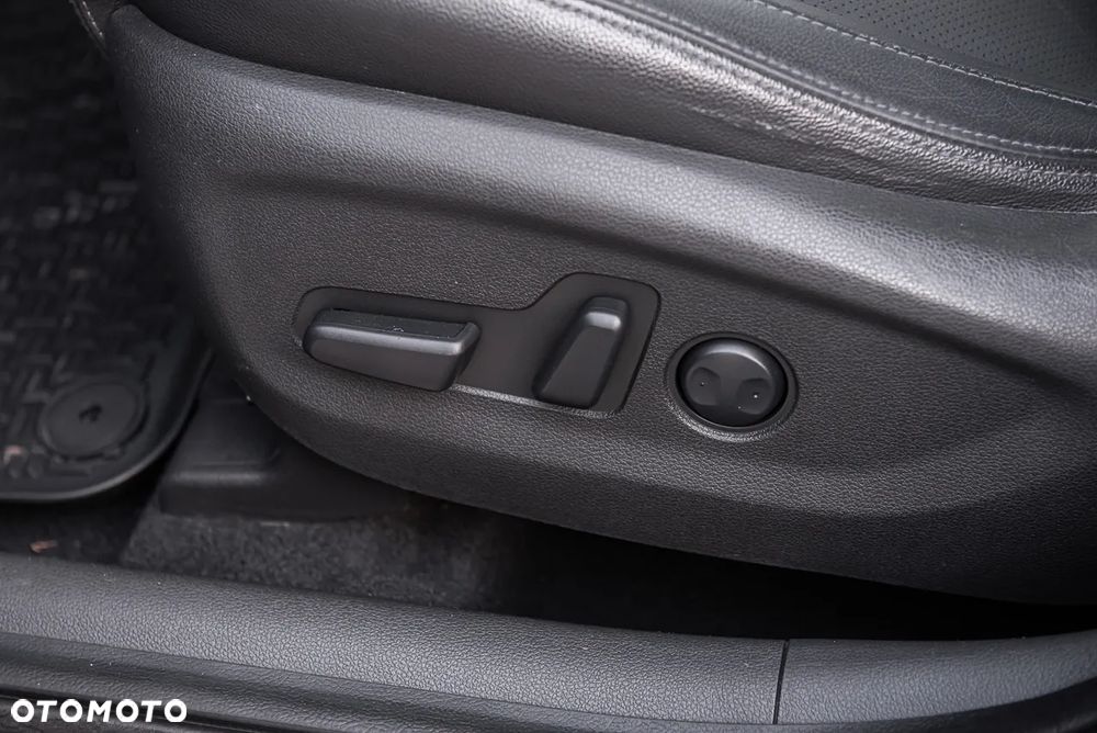 Hyundai Tucson 1.6 GDi 4WD DCT Premium - 18