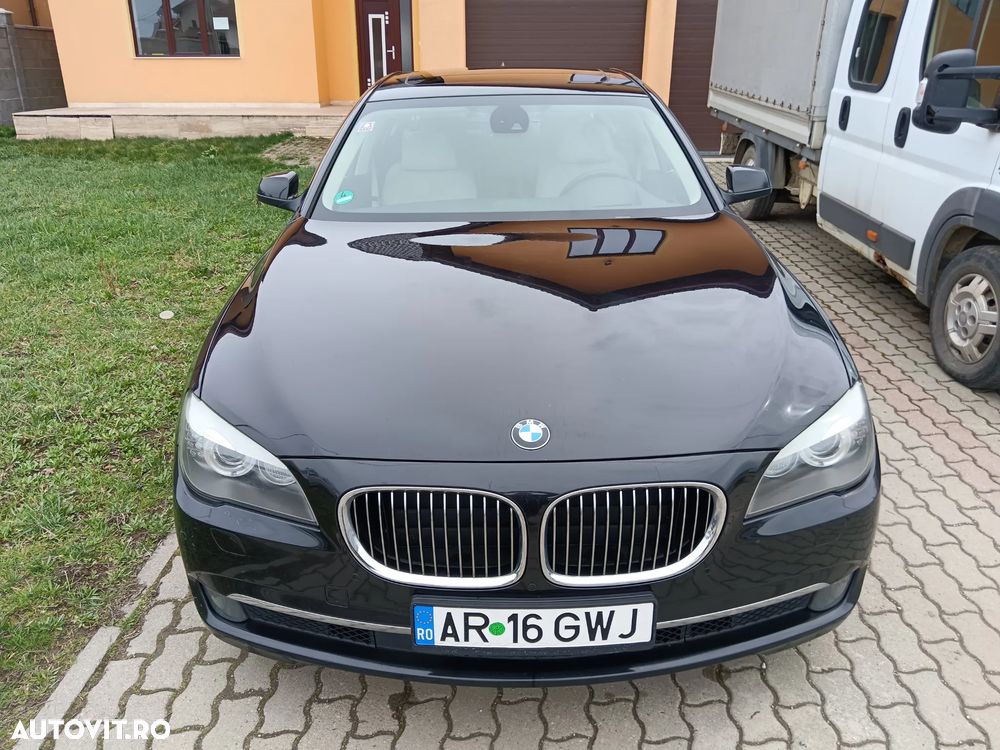 BMW Seria 7 740d Aut. - 1