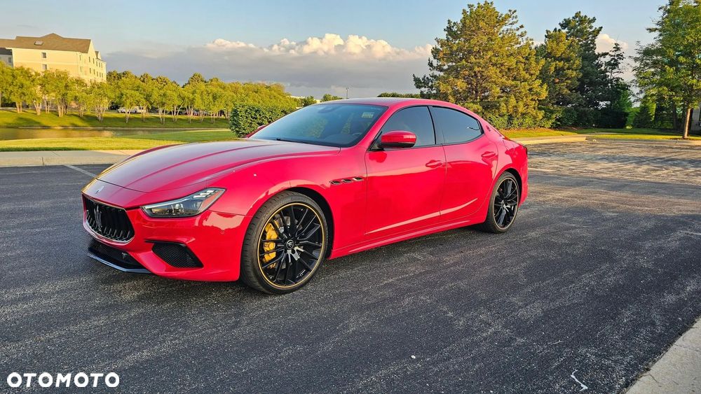 Maserati Ghibli - 1