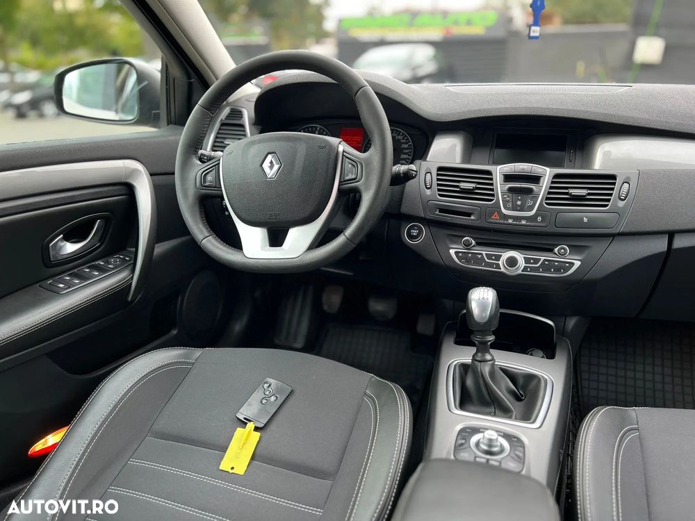 Renault Laguna ENERGY dCi 130 FAP Start & Stop Limited - 17