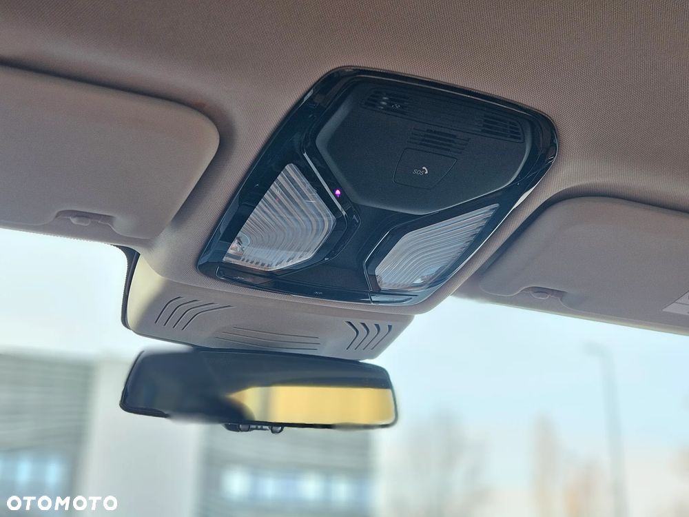 BMW X3 xDrive20d Luxury Line - 37