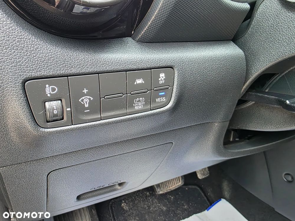 Hyundai Kona - 24
