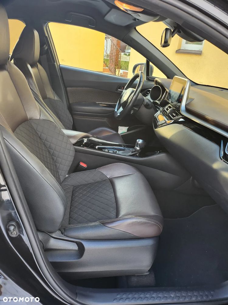 Toyota C-HR 1.8 Hybrid Prestige - 18