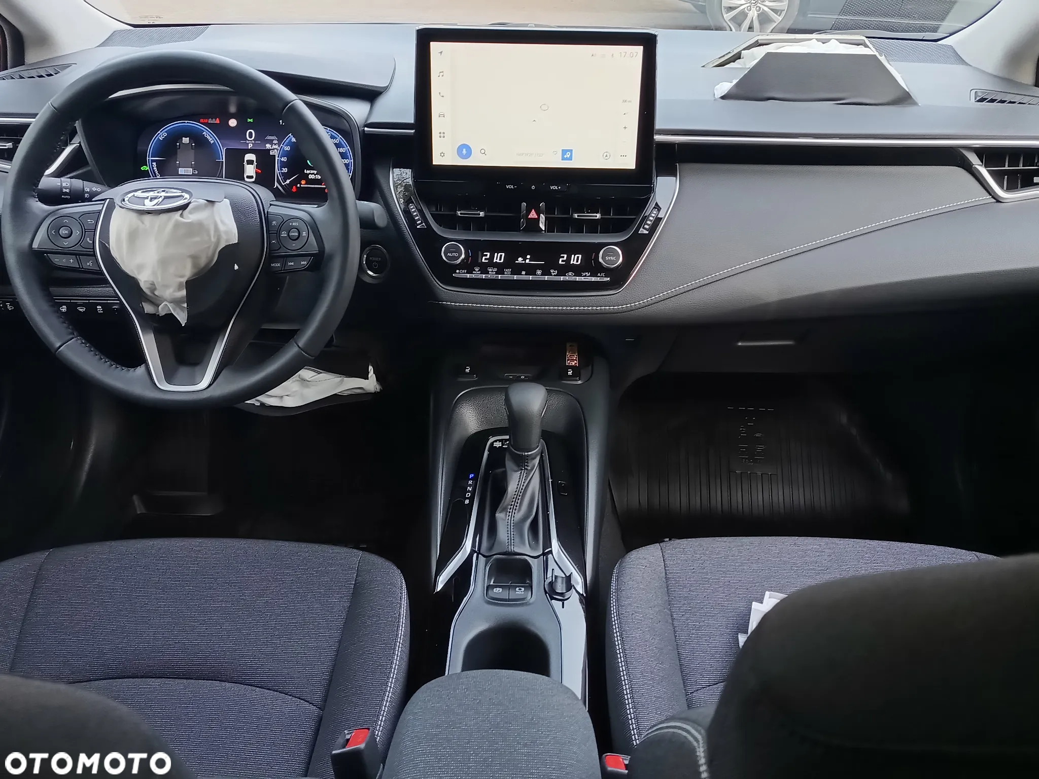 Toyota Corolla 1.8 Hybrid Style - 23