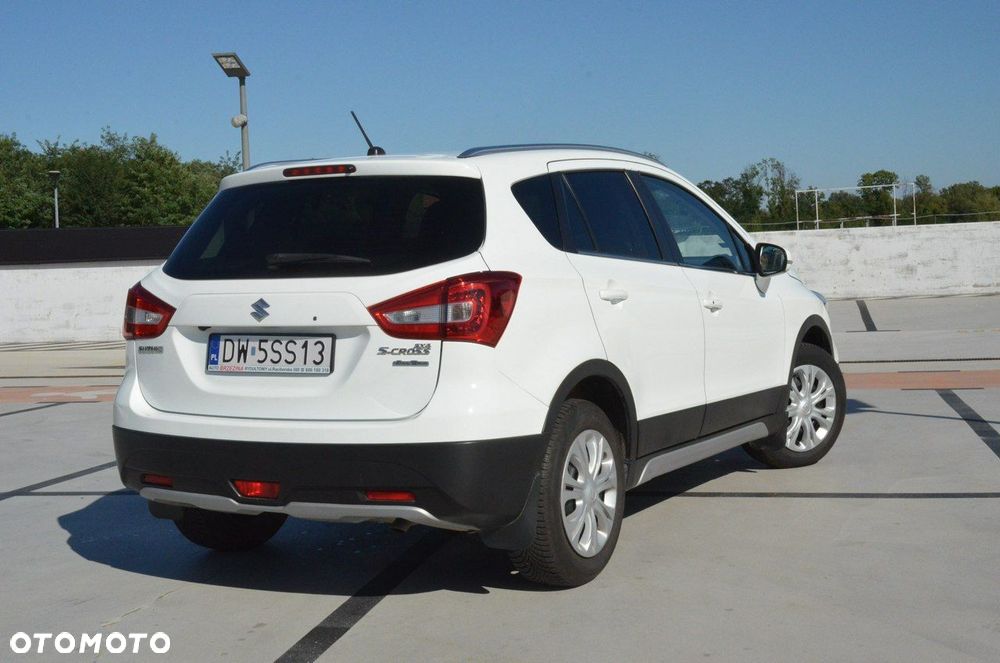 Suzuki SX4 S-Cross - 17