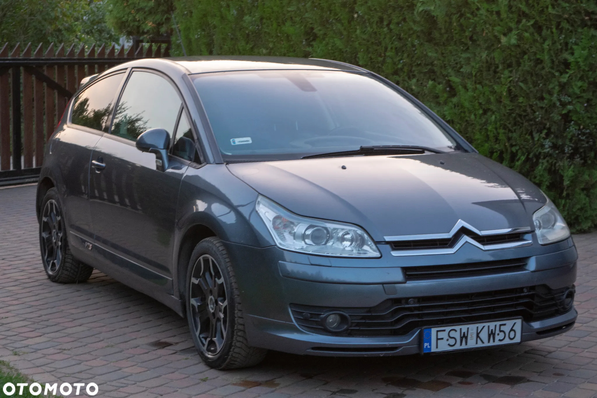 Citroën C4 2.0 16V VTS - 2