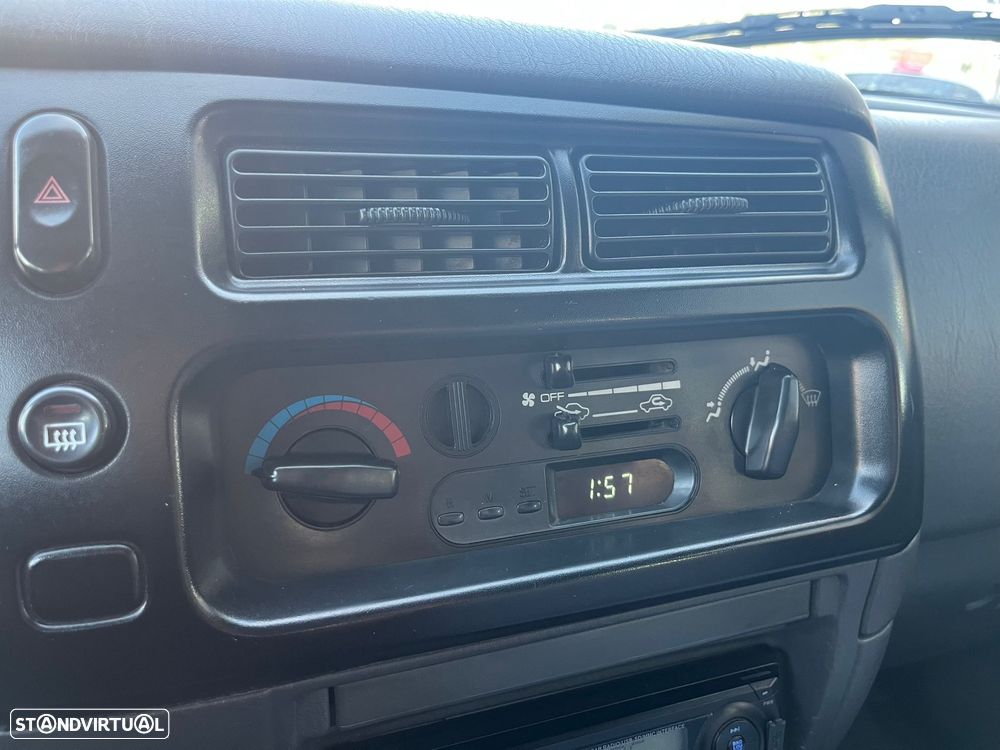 Mitsubishi L200 2.5 TD CD VE - 18