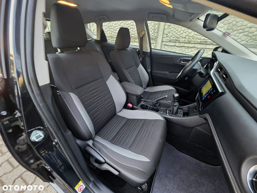 Toyota Auris 1.2 Turbo Comfort - 22