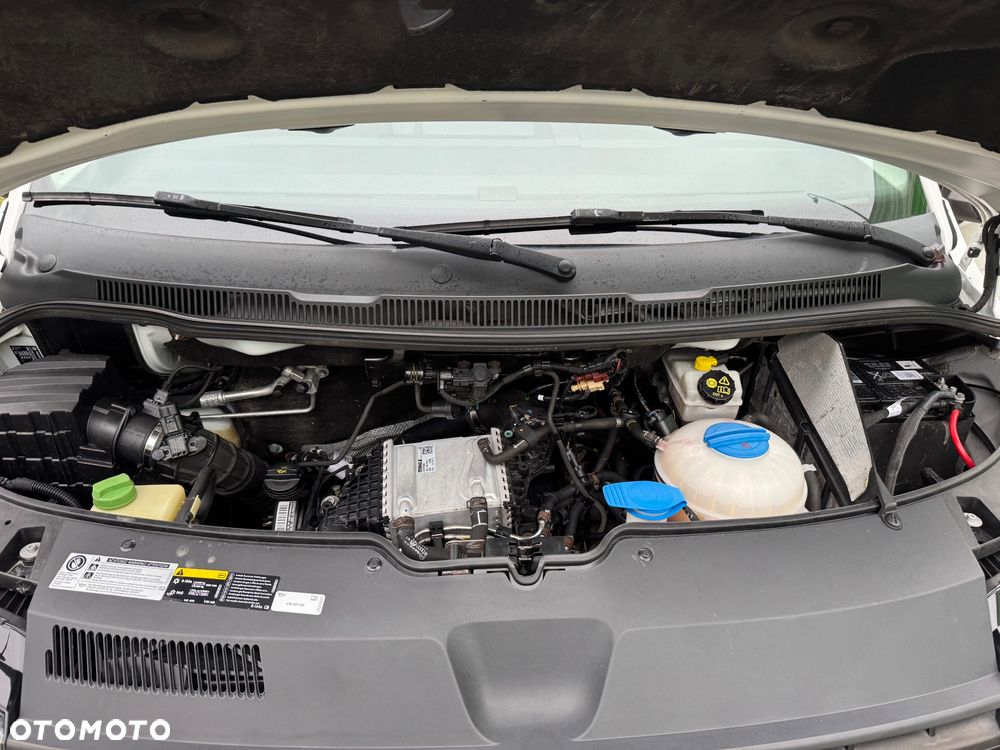 Volkswagen Transporter - 26