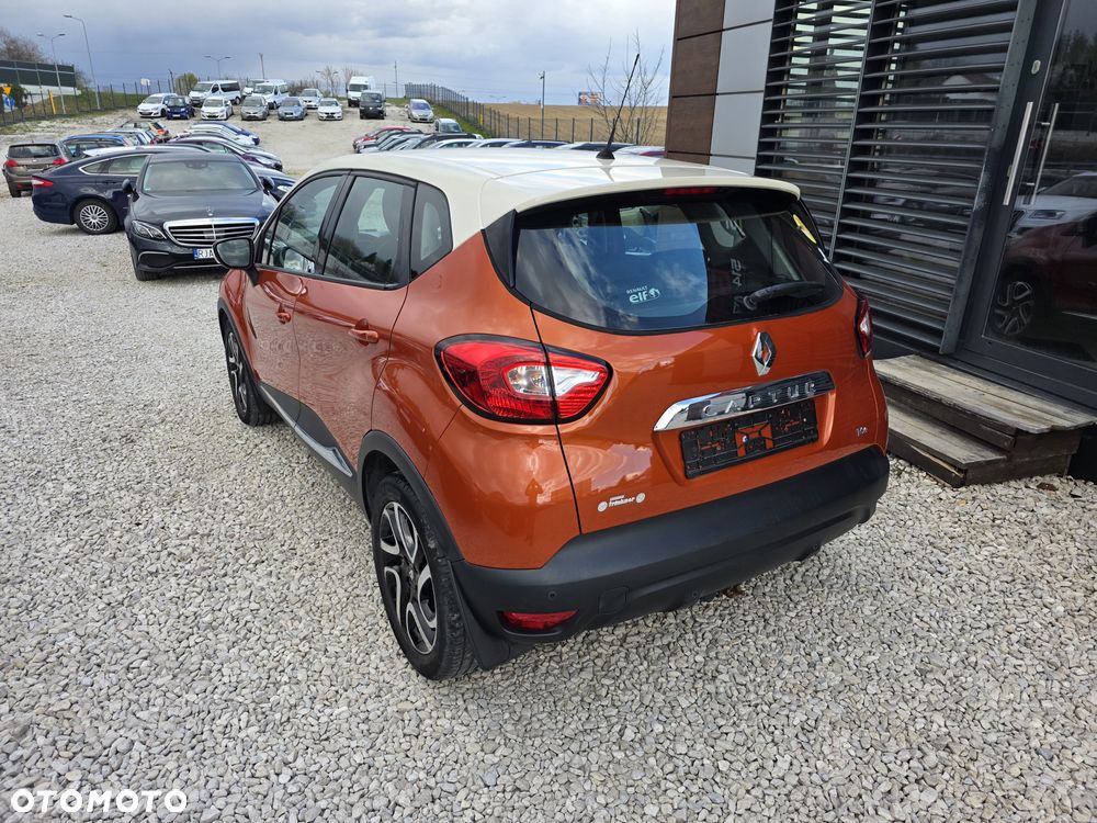 Renault Captur ENERGY TCe 120 EDC Luxe - 10