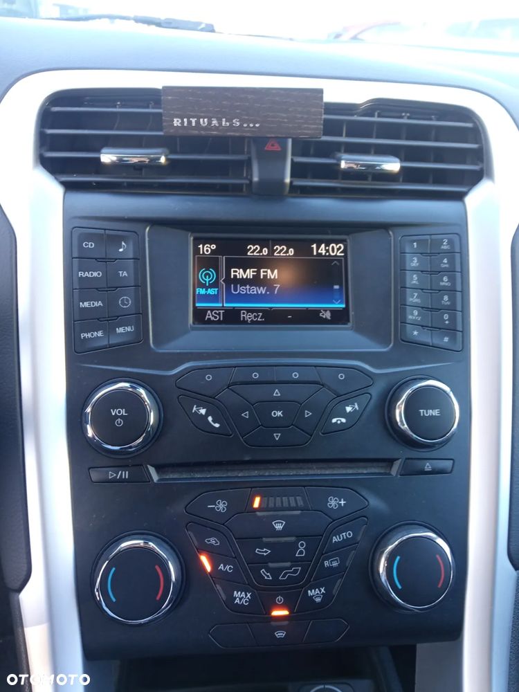 Ford Mondeo 1.5 EcoBoost Trend - 12