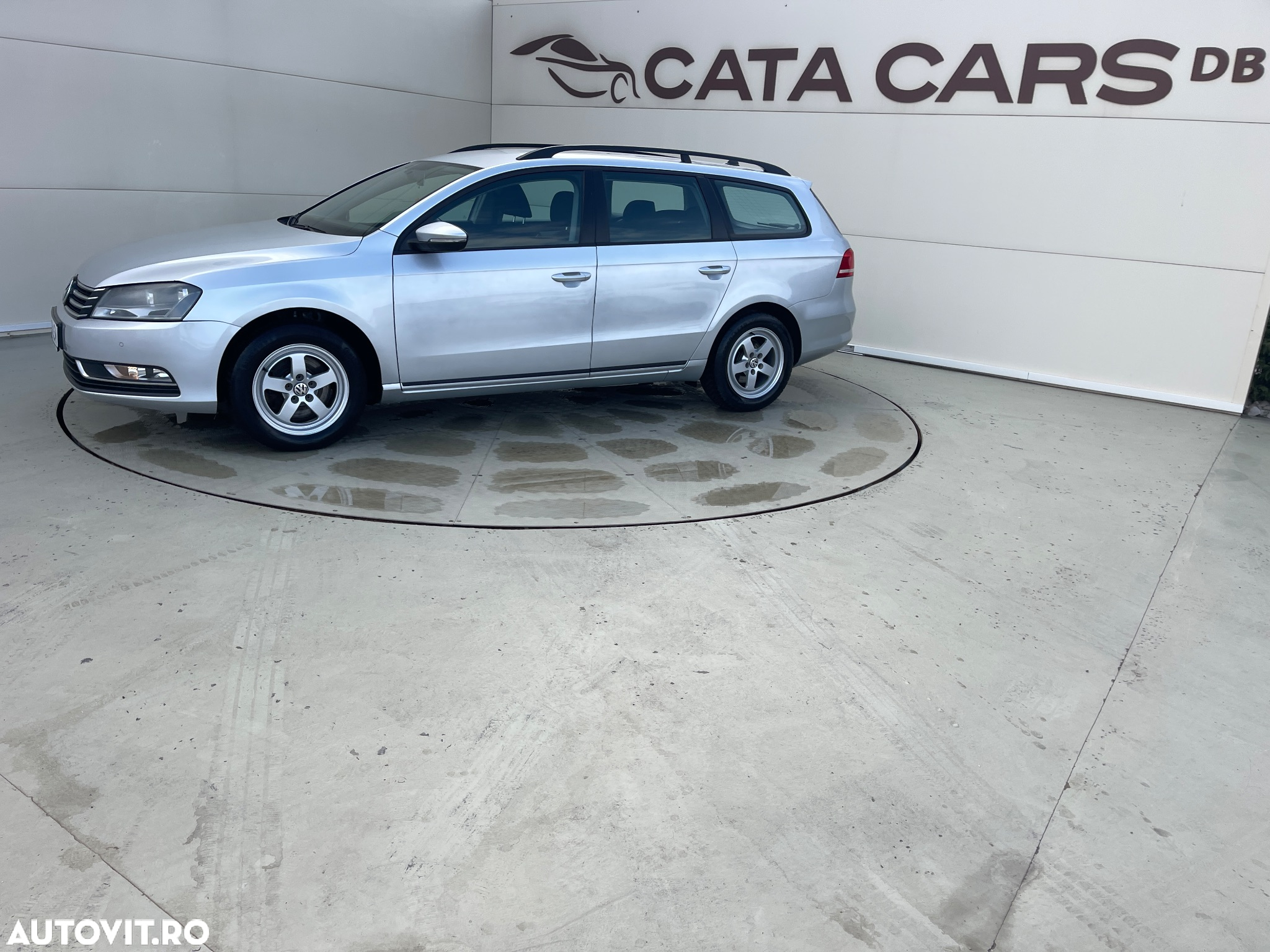 Volkswagen Passat 2.0 TDI BlueMotion Tehnology DSG Trendline - 6