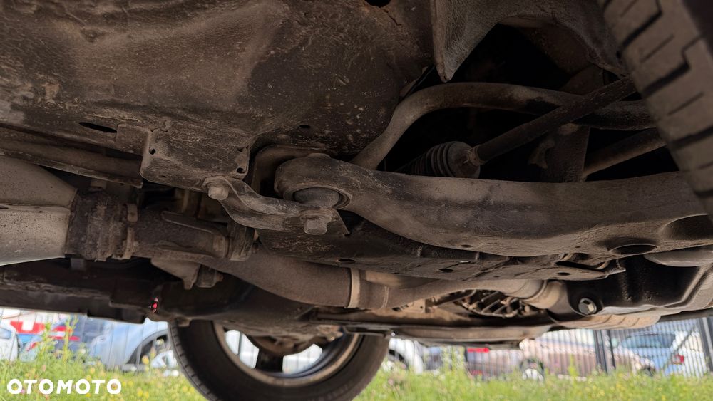 Mitsubishi Outlander 2.0 Turbo 4WD - 9