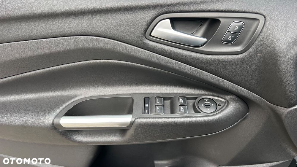 Ford Kuga 1.5 EcoBoost FWD ST-Line ASS GPF - 10