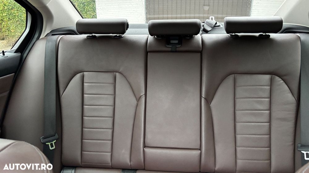 BMW Seria 3 320d xDrive AT MHEV - 11