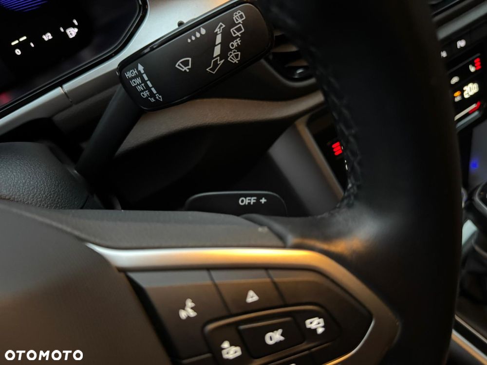 Volkswagen T-Roc 1.5 TSI Life Plus DSG - 10