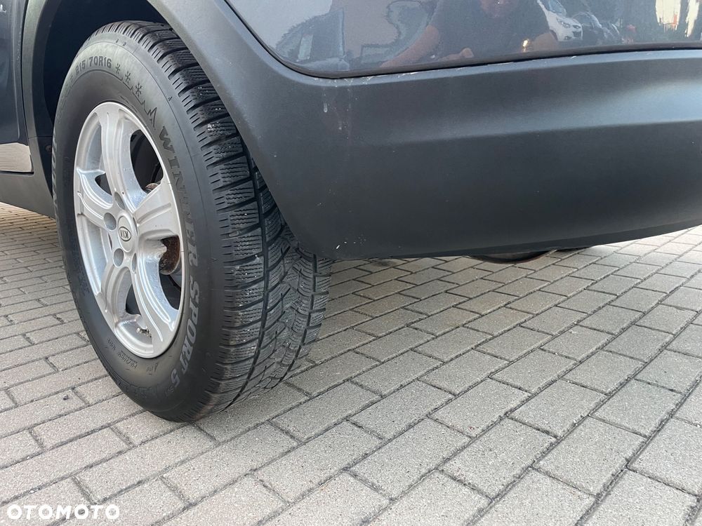 Kia Sportage 2.0 L 2WD - 32