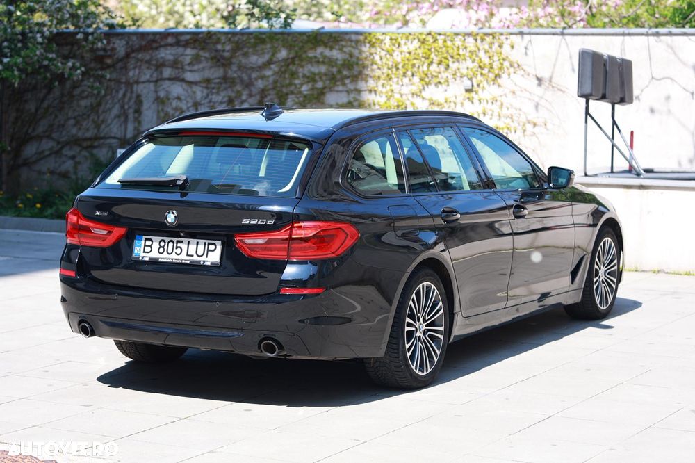 BMW Seria 5 520d xDrive AT - 6