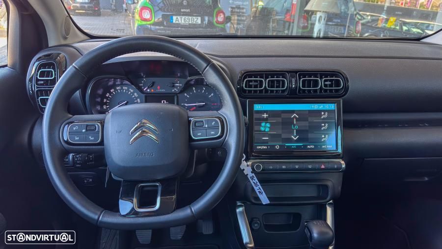 Citroën C3 1.2 PureTech Shine - 21