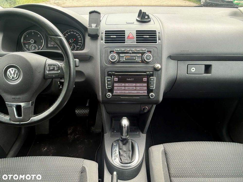 Volkswagen Touran - 7