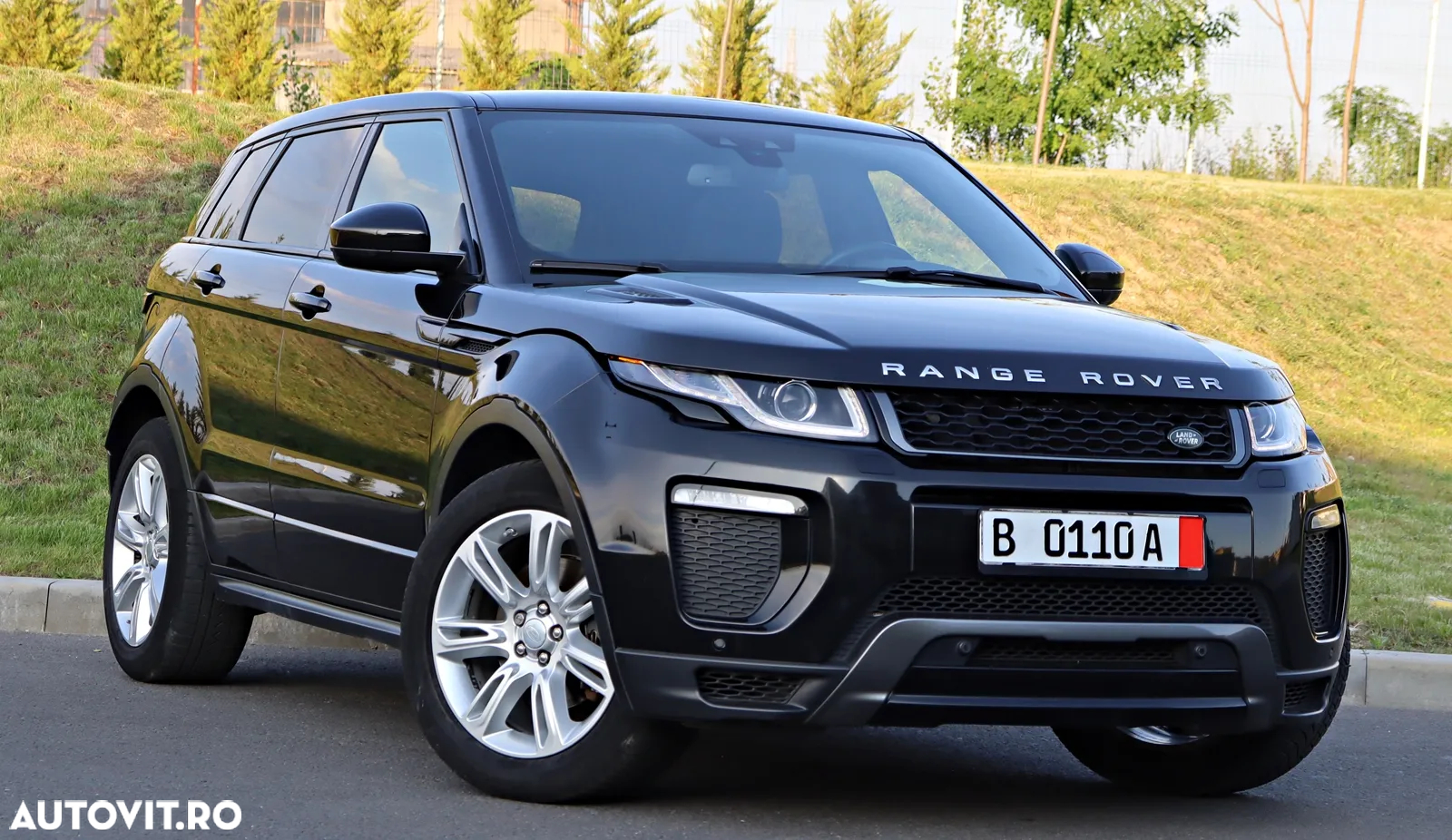 Land Rover Range Rover Evoque 2.0 D150 R-Dynamic HSE - 2