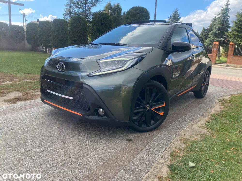 Toyota Aygo X 1.0 VVT-i JBL Edition X-shift - 2