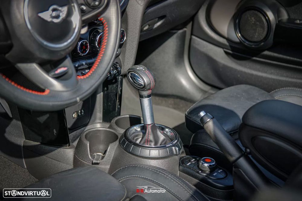 MINI Cabrio Cooper S Auto Desportiva - 14