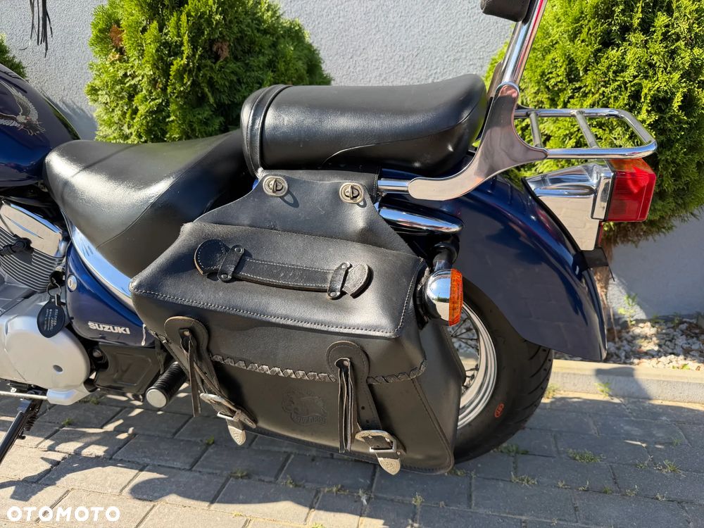 Suzuki Intruder - 25