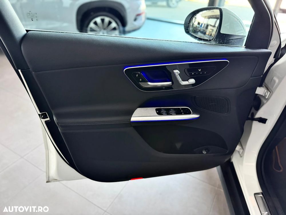 Mercedes-Benz GLC 220 d 4MATIC MHEV - 17