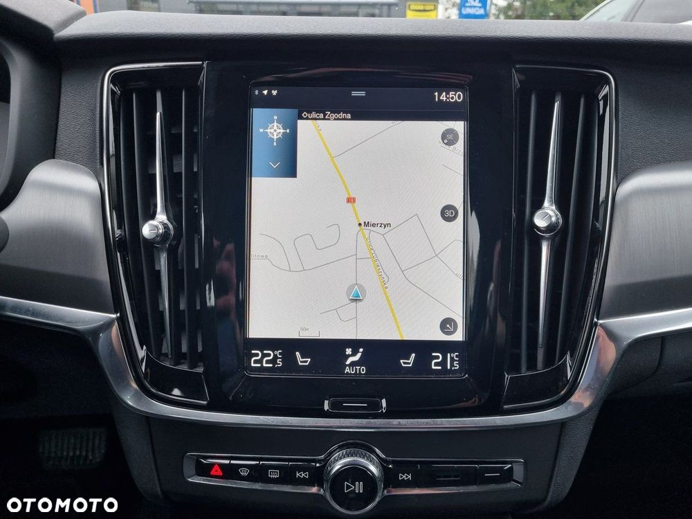 Volvo S90 T5 Geartronic Momentum - 24