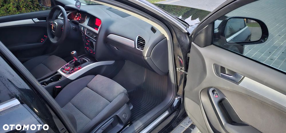 Audi A4 Avant - 9