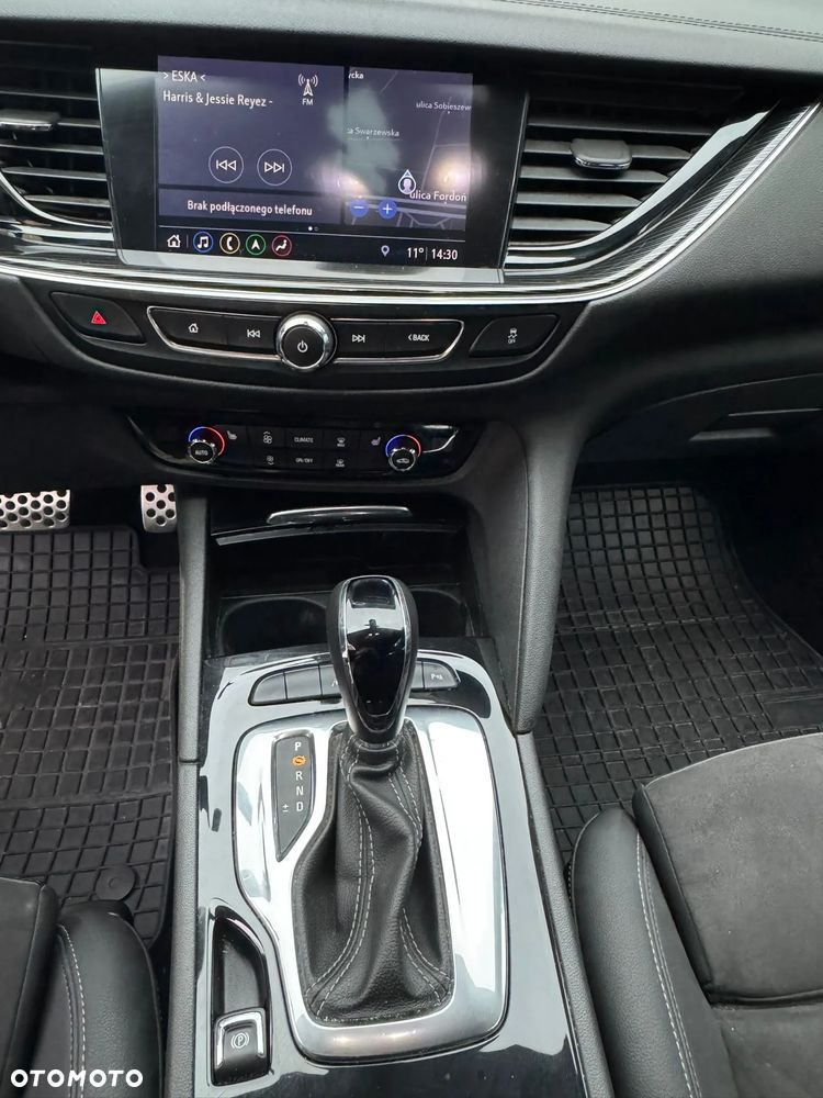 Opel Insignia 2.0 CDTI 4x4 Ultimate S&S - 11