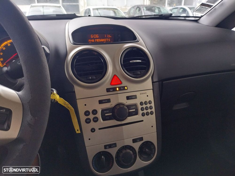 Opel Corsa 1.2 Enjoy - 6