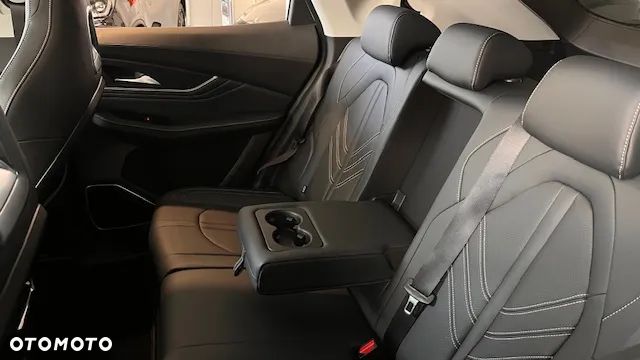 Forthing T5 EVO T-Five 1.5 DVVT GDI DCT - 11