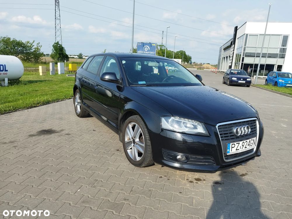 Audi A3 Sportback 2.0 TDI DPF Attraction - 4